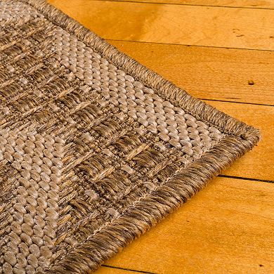 Loomaknoti Santorini Intertwined Fretwork Indoor Outdoor Rug