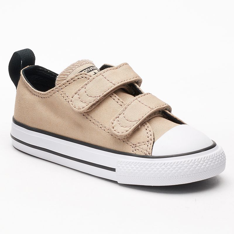 Toddler's Converse Chuck Taylor All Stars 2v Sneakers, Toddler Boy's, Size: 5 T, Lt Beige