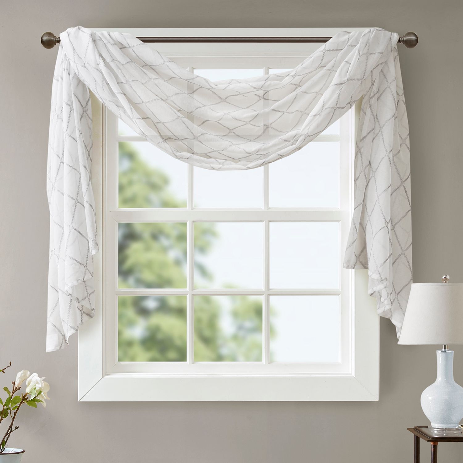 window scarf white