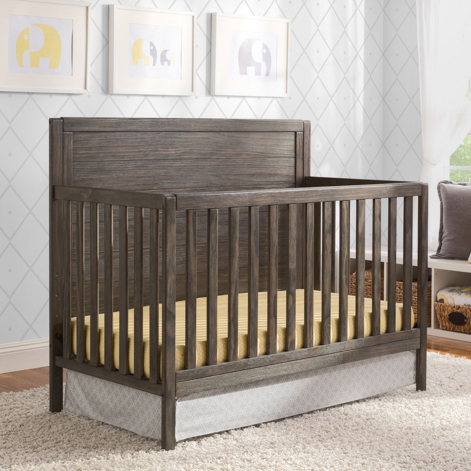 delta children fancy crib