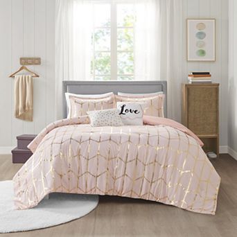 Intelligent Design Khloe Metallic Geometric Printed Comforter Set with Throw Pillows