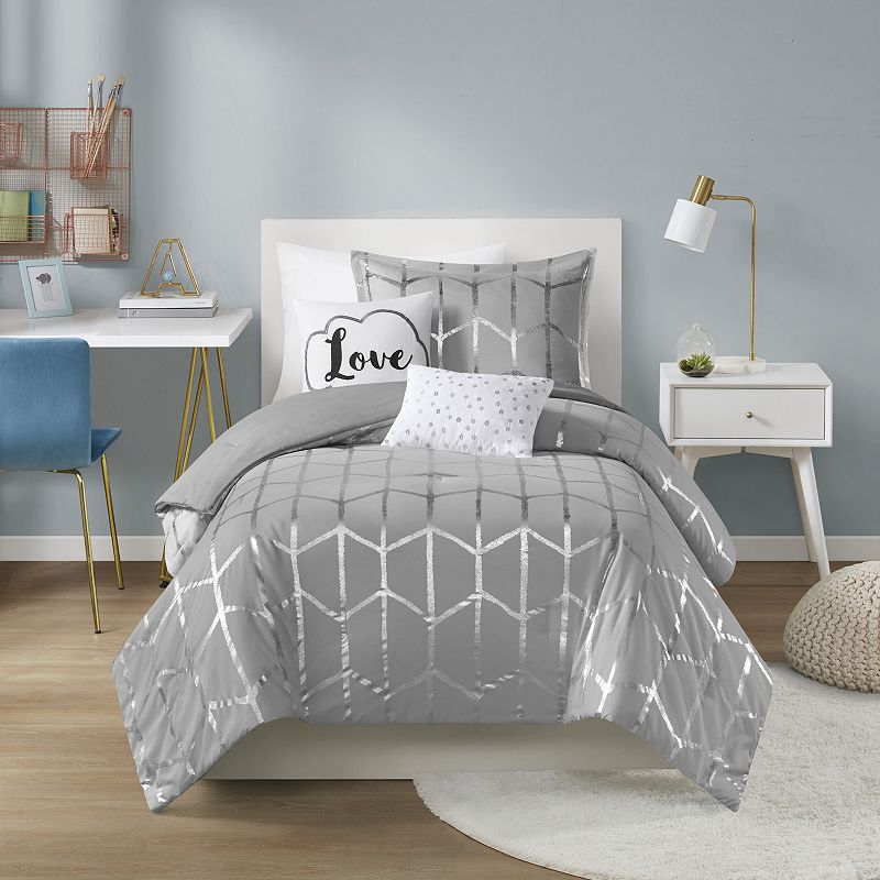 Intelligent Design Khloe Metallic Geometric Printed Comforter Set with Thro