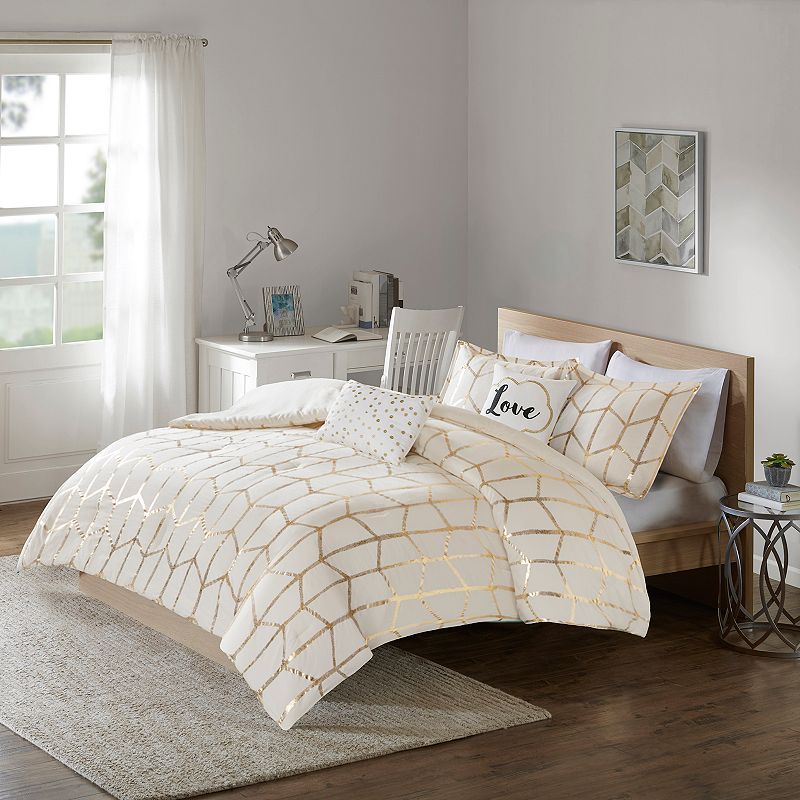 Intelligent Design Khloe Metallic Geometric Printed Comforter Set with Thro