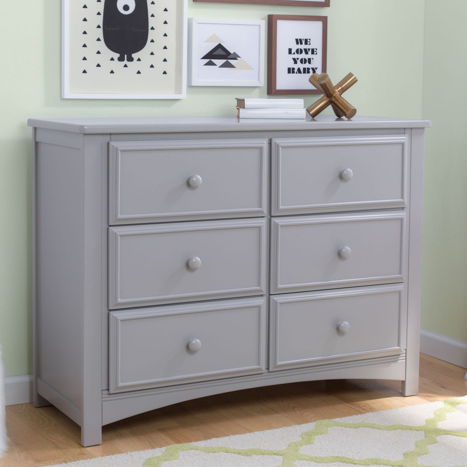 delta kids dresser