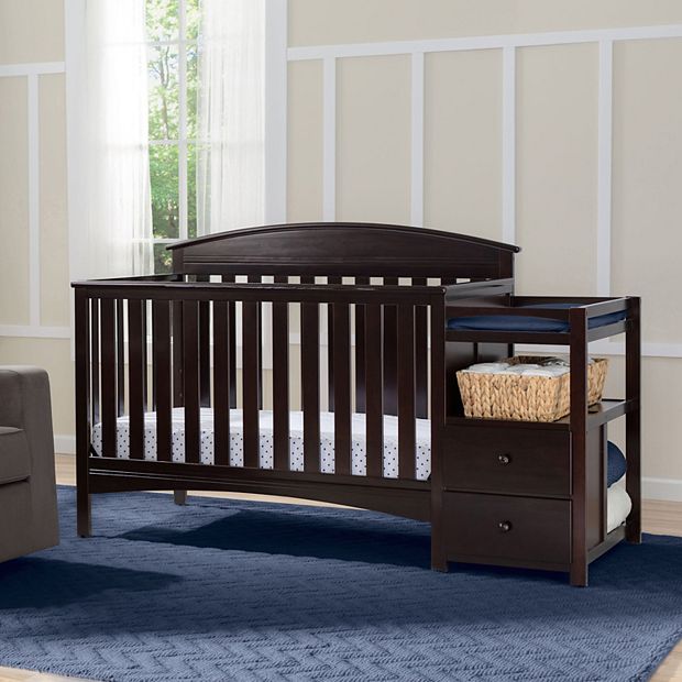 Delta children abby 2025 convertible crib n changer