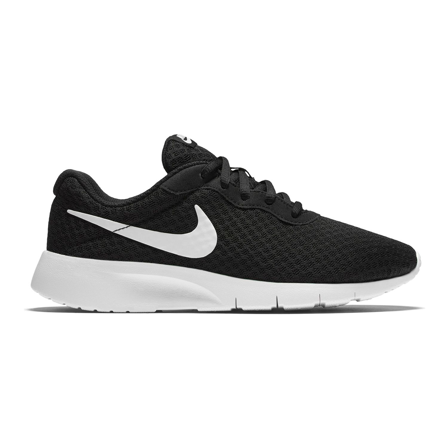 girls black and white nike trainers