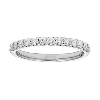 The Regal Collection 14k Gold 3/8 Carat T.W. IGL Certified Diamond Wedding Band