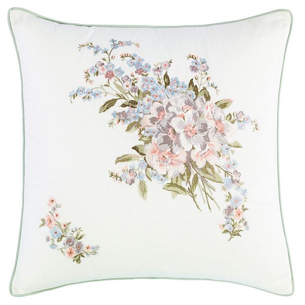 Laura ashley 2025 pillows kohls