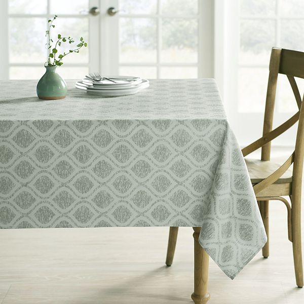 food-network-trellis-print-tablecloth