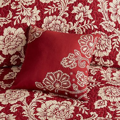 Madison Park Georgia 6-Piece Quilt Set with Shams and Decorative Pillows
