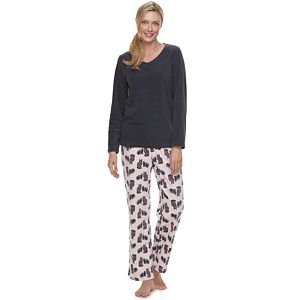 Petite Croft & Barrow® Pajamas: Microfleece V-neck 2-Piece PJ Set