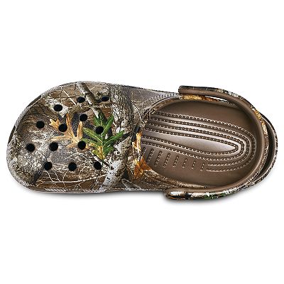 Mens camo crocs size shops 12