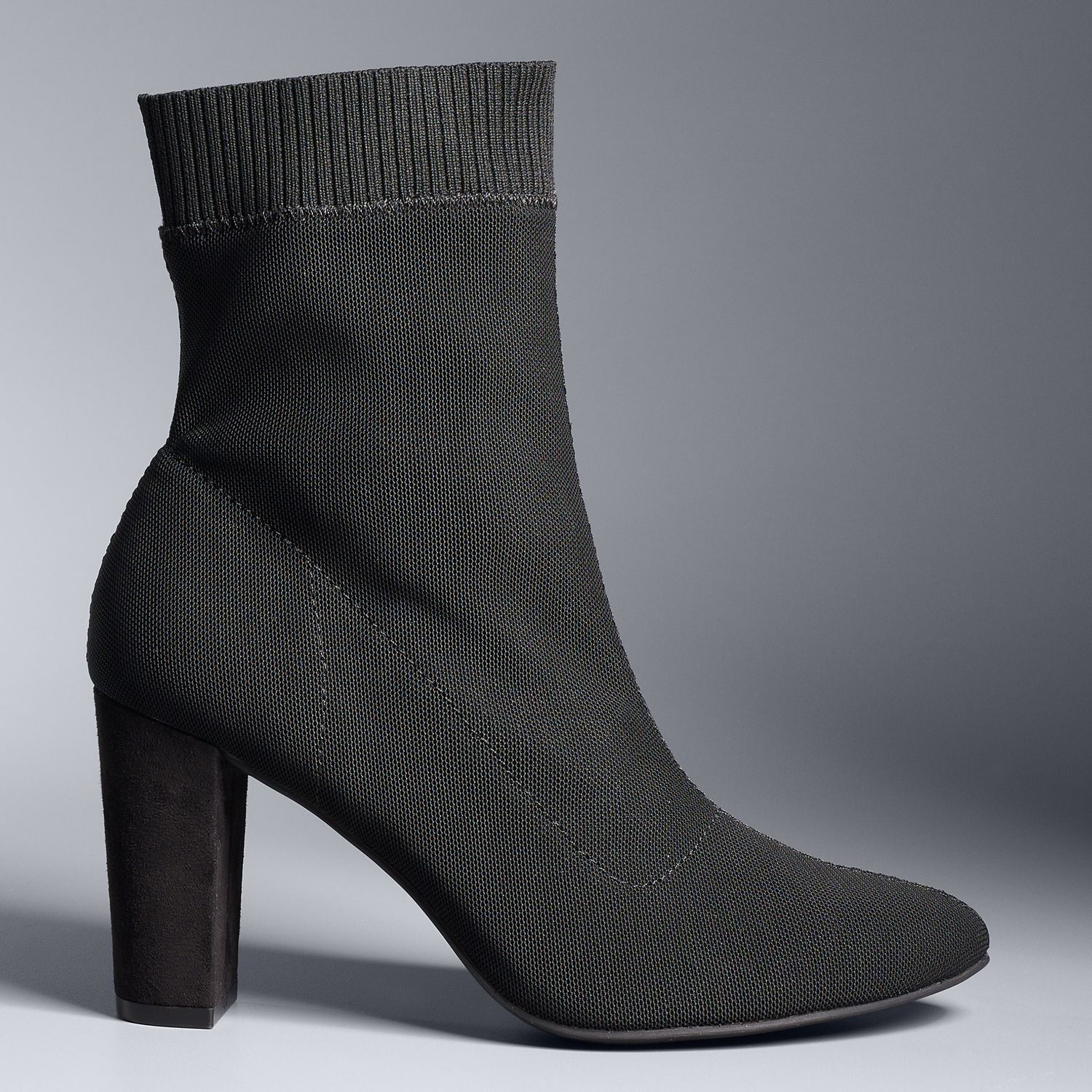 vera wang black boots