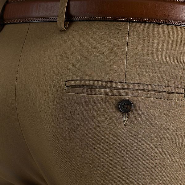 Men’s Haggar® Premium Comfort ExpandableWaist ClassicFit Stretch Flat