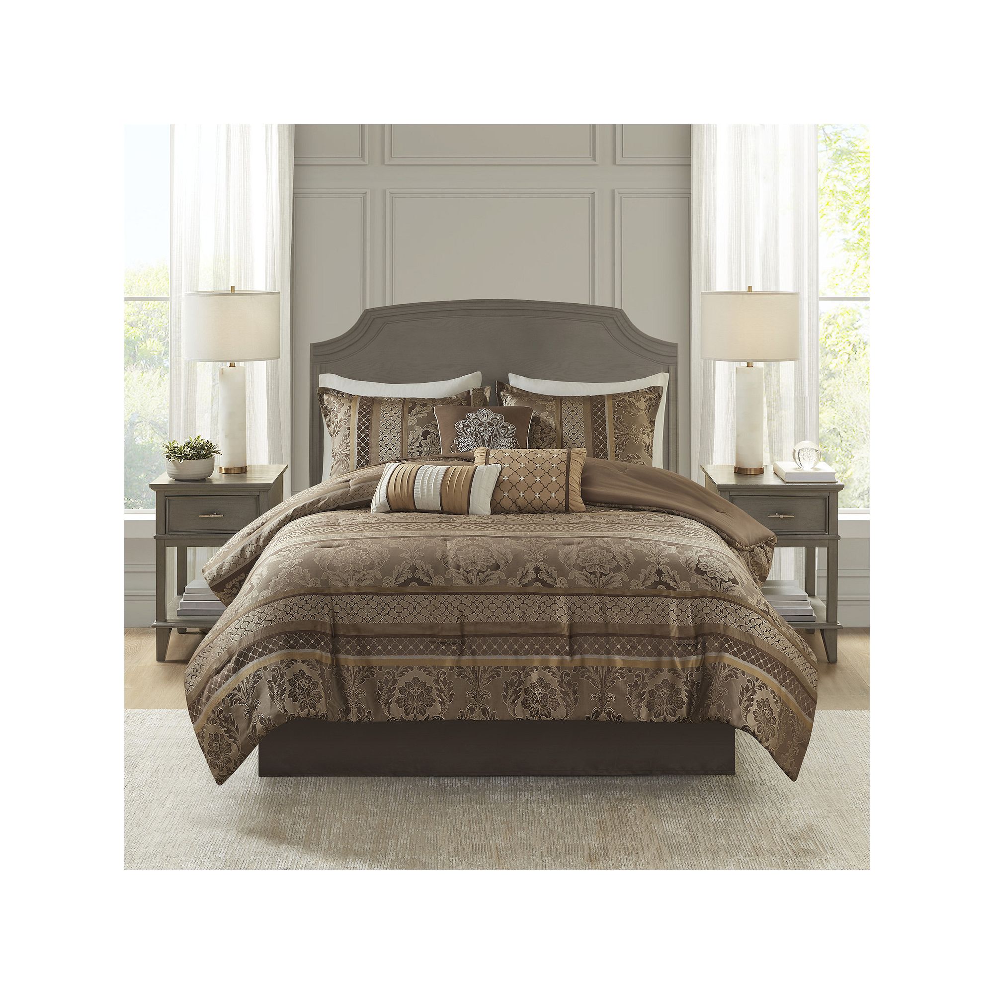 Madison Park 7-piece Venetian Jacquard Comforter Set with Throw Pillows, Br