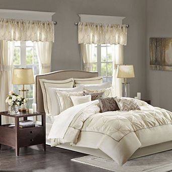 Madison Park Essentials Loretta 24 pc Complete Comforter Set with Sheets and Curtains