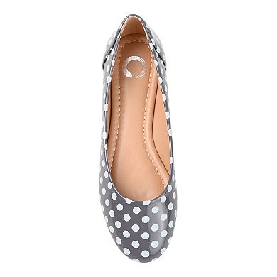Journee Kavn Women's Comfort Sole Ballet Flats
