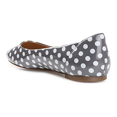 Journee Kavn Women's Comfort Sole Ballet Flats