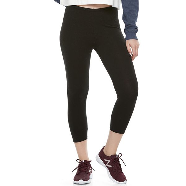 Juniors' SO® Solid Capri Leggings