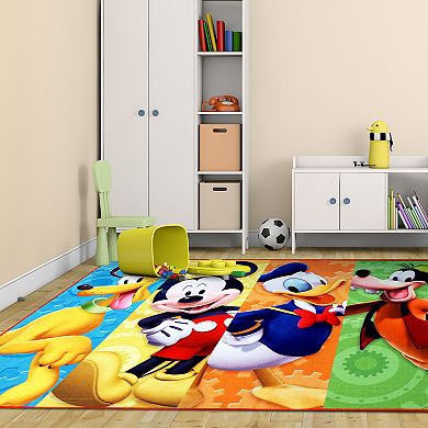 Disney's Mickey Mouse & Friends Rug - 4'6" x 6'6"