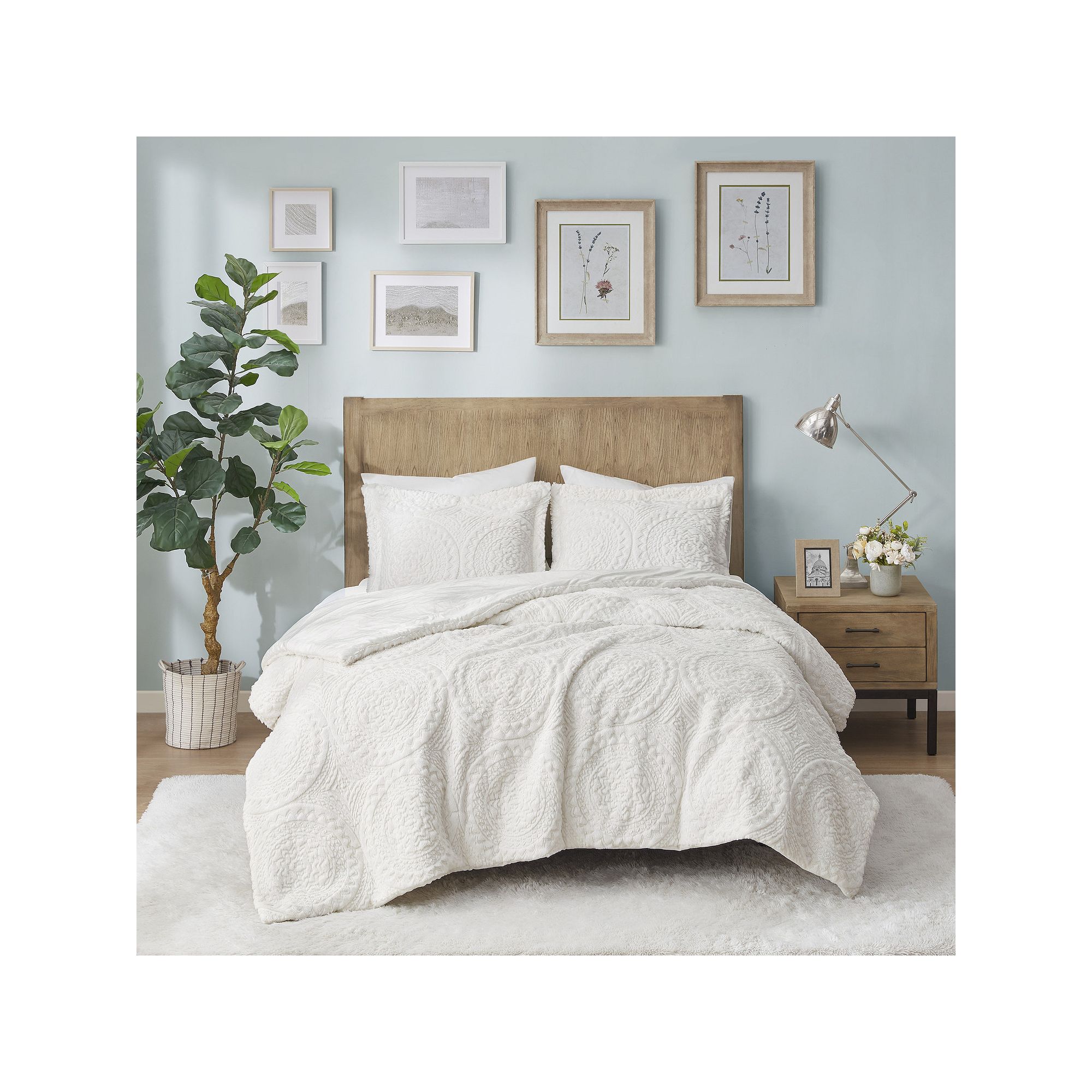 Madison Park Arya Embroidered Medallion Ultra Plush Comforter Set, Ivory