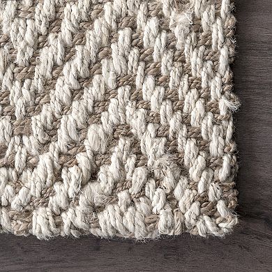 nuLOOM Vania Chevron Jute Rug