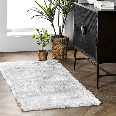 nuLOOM Latonia Silken Solid Shag Rug
