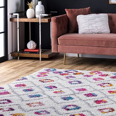 nuLOOM Tatyana Moroccan Diamond Geometric Shag Rug