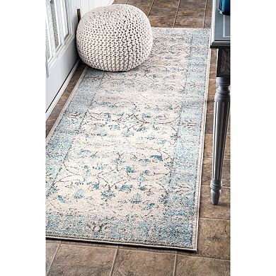 nuLOOM Vintage Lindy Framed Floral Rug