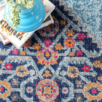 nuLOOM Dortha Vintage Framed Medallion Rug