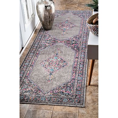 nuLOOM Dortha Vintage Framed Medallion Rug