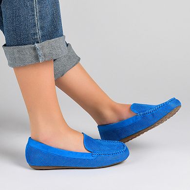 Journee Halsey Women's Moccasins