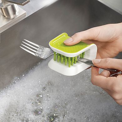 Joseph Joseph BladeBrush Knife & Cutlery Cleaning Brush