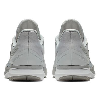 Nike in season tr 8 white best sale