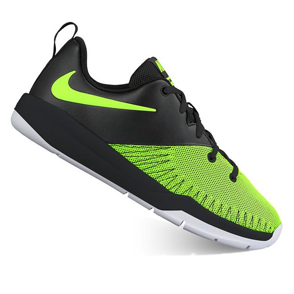 Nike Team Hustle D 7 Low Grade School Boys Basketball Shoes