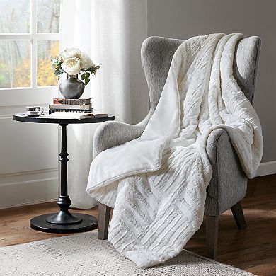 Premier Comfort Arctic Ultra Plush Down-Alternative Throw