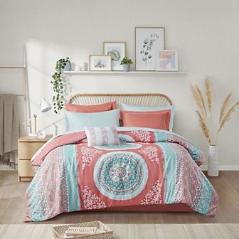 Intelligent Design Eleni Boho Comforter Set with Bed Sheets and Throw Pillow
