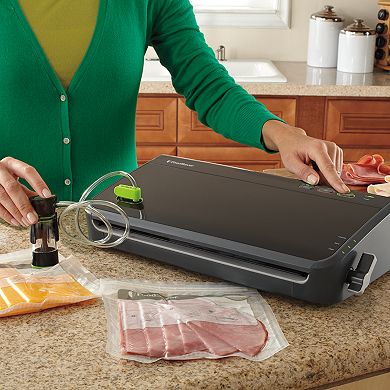 FoodSaver FM2100-000 Vacuum Sealer System