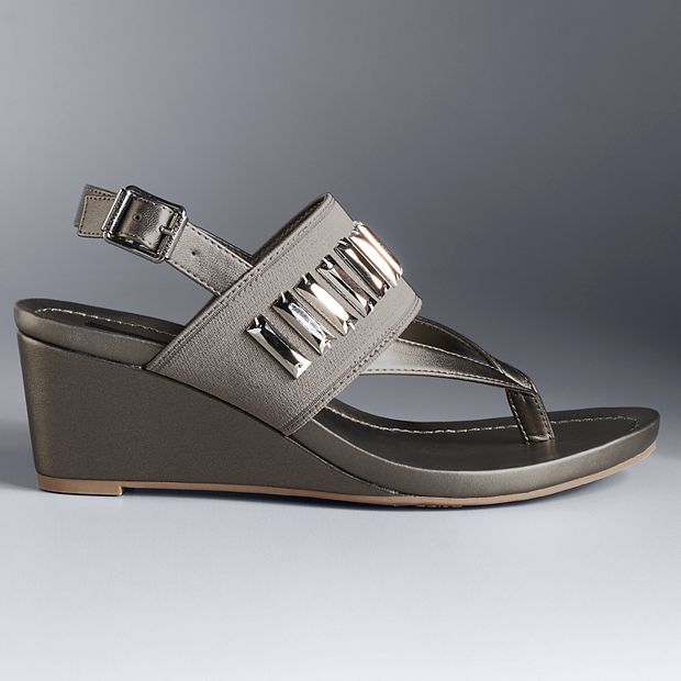 Kohls vera wang on sale sandals