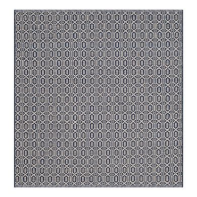 Safavieh Montauk Cynthia Geometric Rug