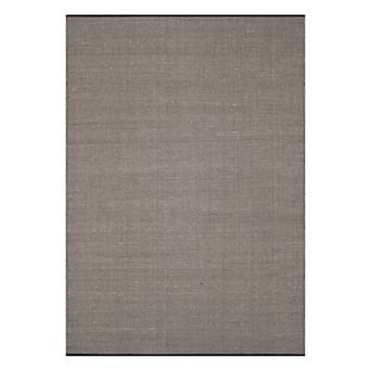 Safavieh Montauk Fawn Solid Rug