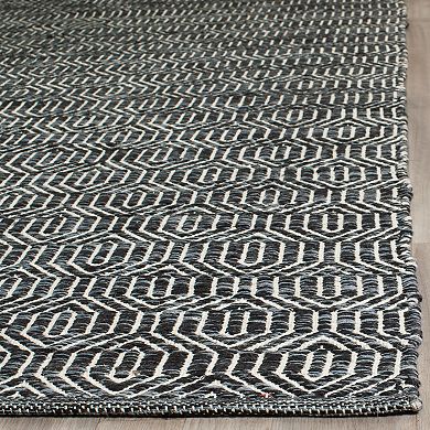 Safavieh Montauk Alder Geometric Rug