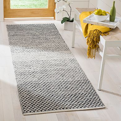 Safavieh Montauk Talia Lattice Rug