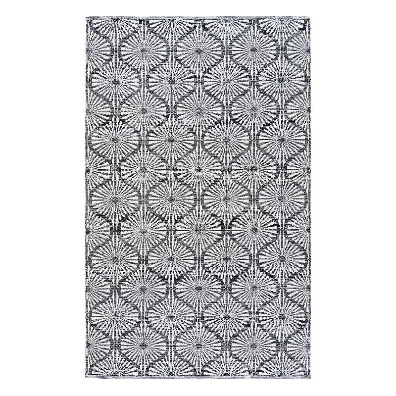 Safavieh Montauk Alexis Geometric Rug, Black, 5X8 Ft