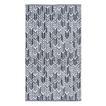 Safavieh Montauk Carina Geometric Rug