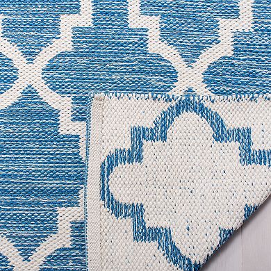 Safavieh Montauk Susannah Trellis Rug