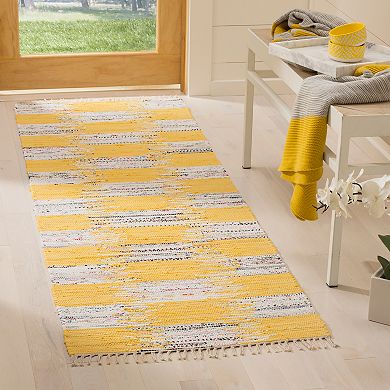 Safavieh Montauk Barrett Geometric Rug