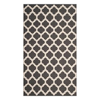 Safavieh Montauk Amari Trellis Rug
