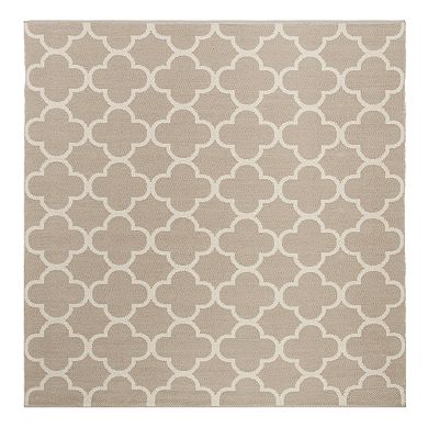 Safavieh Montauk Beckham Trellis Rug