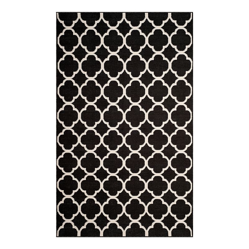 Safavieh Montauk Beckham Trellis Rug, Black, 5X8 Ft